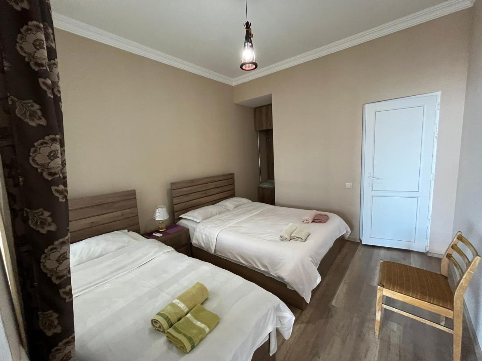 Guest House Aisi Sighnaghi Eksteriør billede