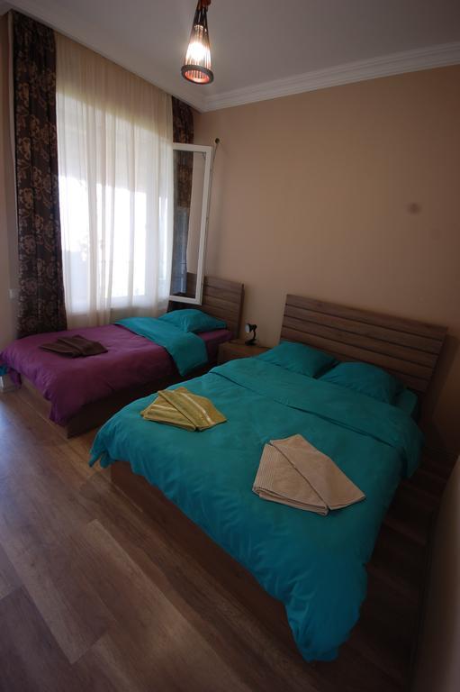 Guest House Aisi Sighnaghi Eksteriør billede